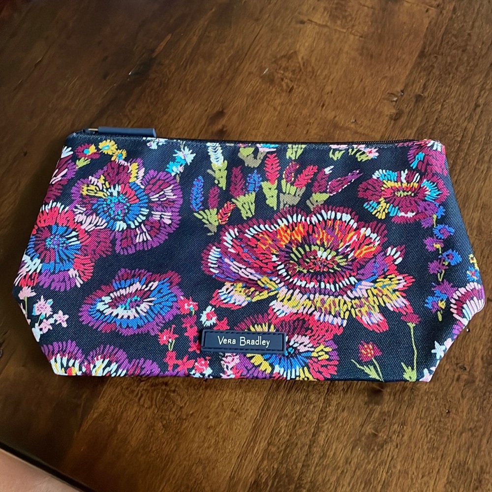 Vera Bradley travel bag “new”